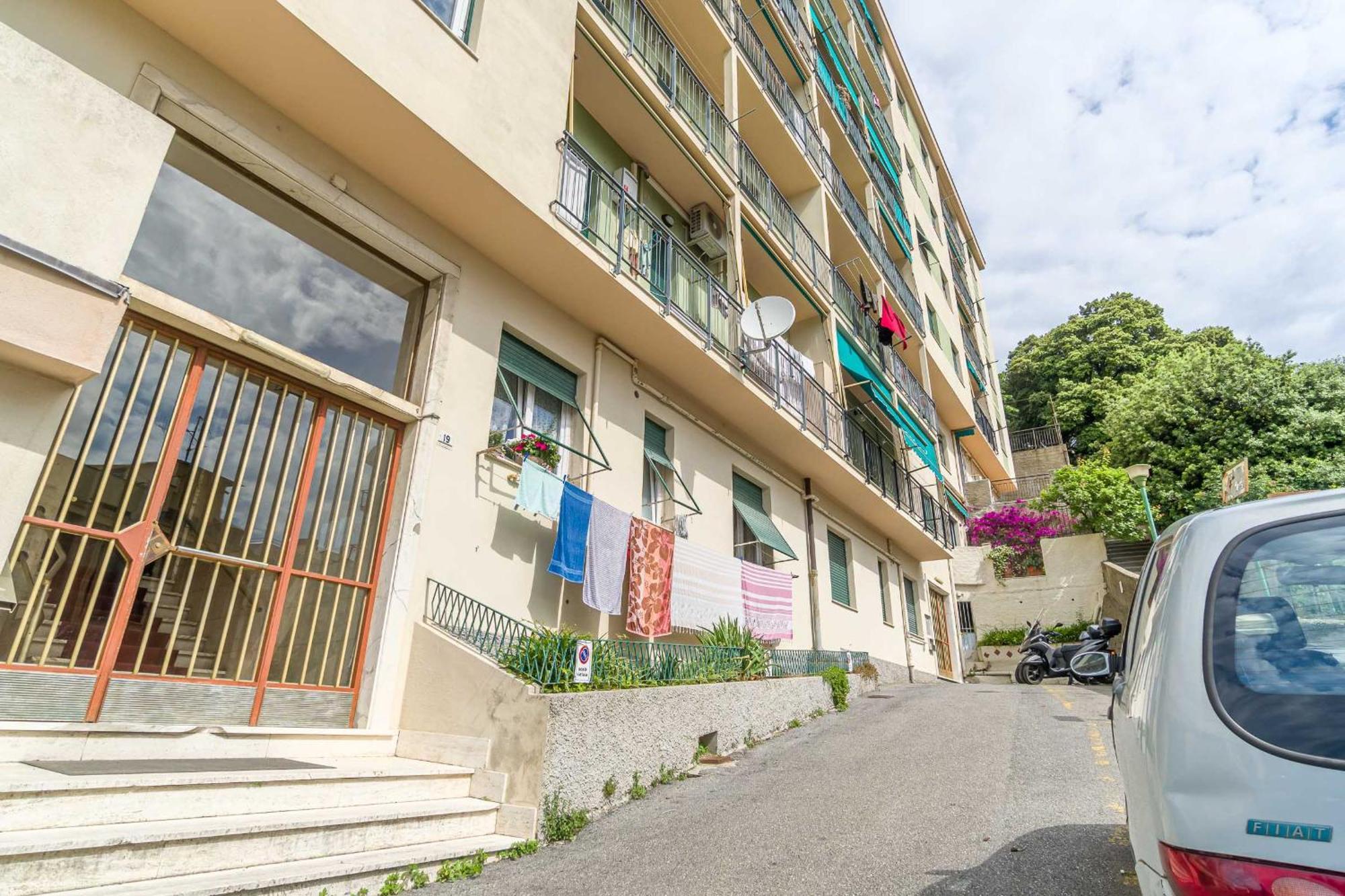 Apartmán Monik House: Central House With Parking Janov Exteriér fotografie